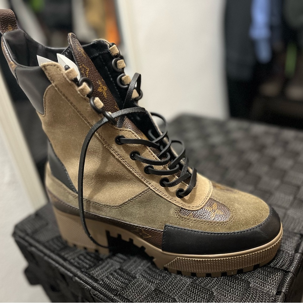Louis Vuitton Brown Monogram & Suede Lace-Up Boot - Picture 3 of 3